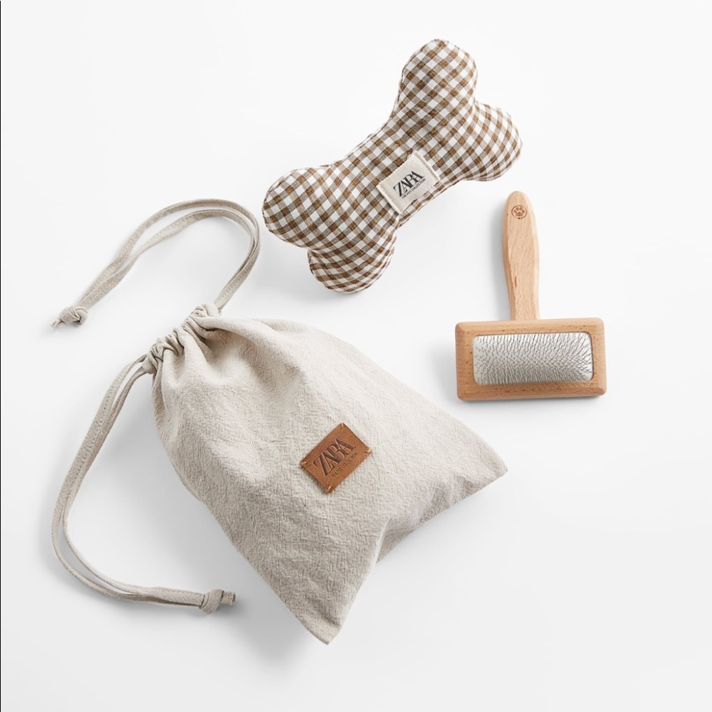 ZARA pet collection brush and toy set